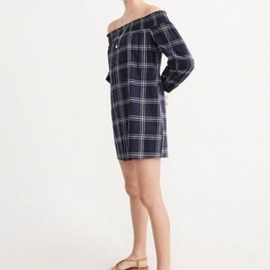 A&F Off the Shoulder plaid dress with pockets